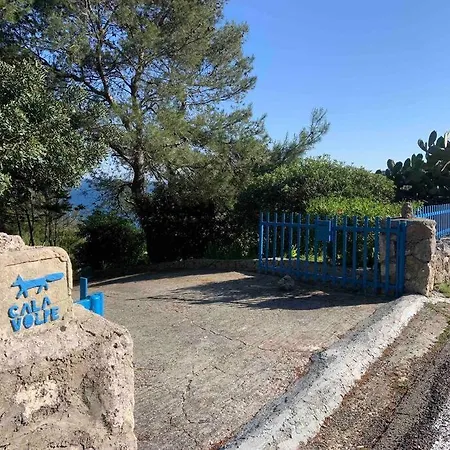 Cala Volpe, La Casa Sul Mare