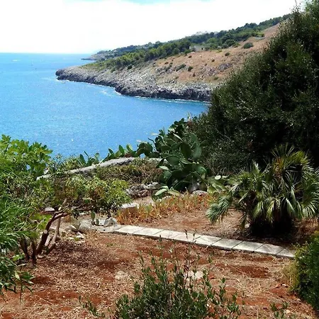 Ferienhaus Cala Volpe, La Casa Sul Mare Castro (Lecce)