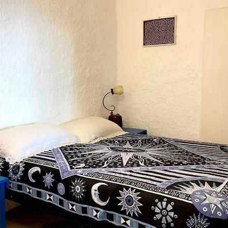 Holiday home Cala Volpe, La Casa Sul Mare *
